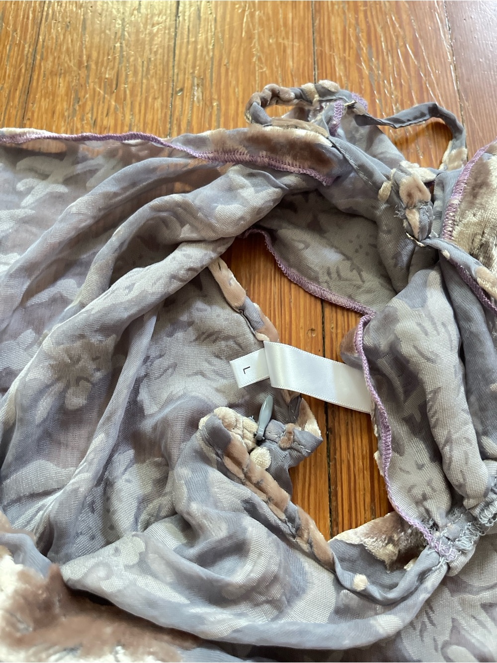 Rat & Boa Viola Mini Dress in Lilac Crushed Velvet Floral Off The Shoulder - Picture 8 of 10